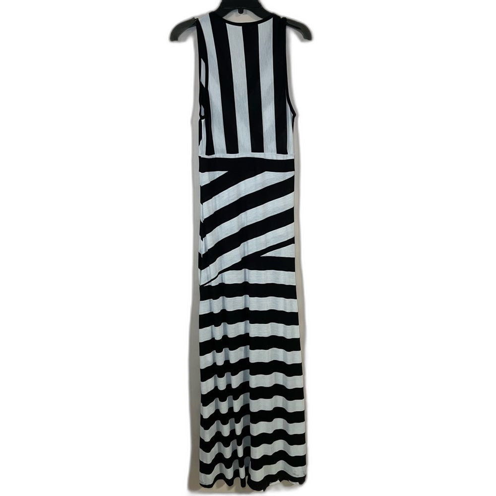 GO Couture Striped Maxi Dress - Picture 7 of 7